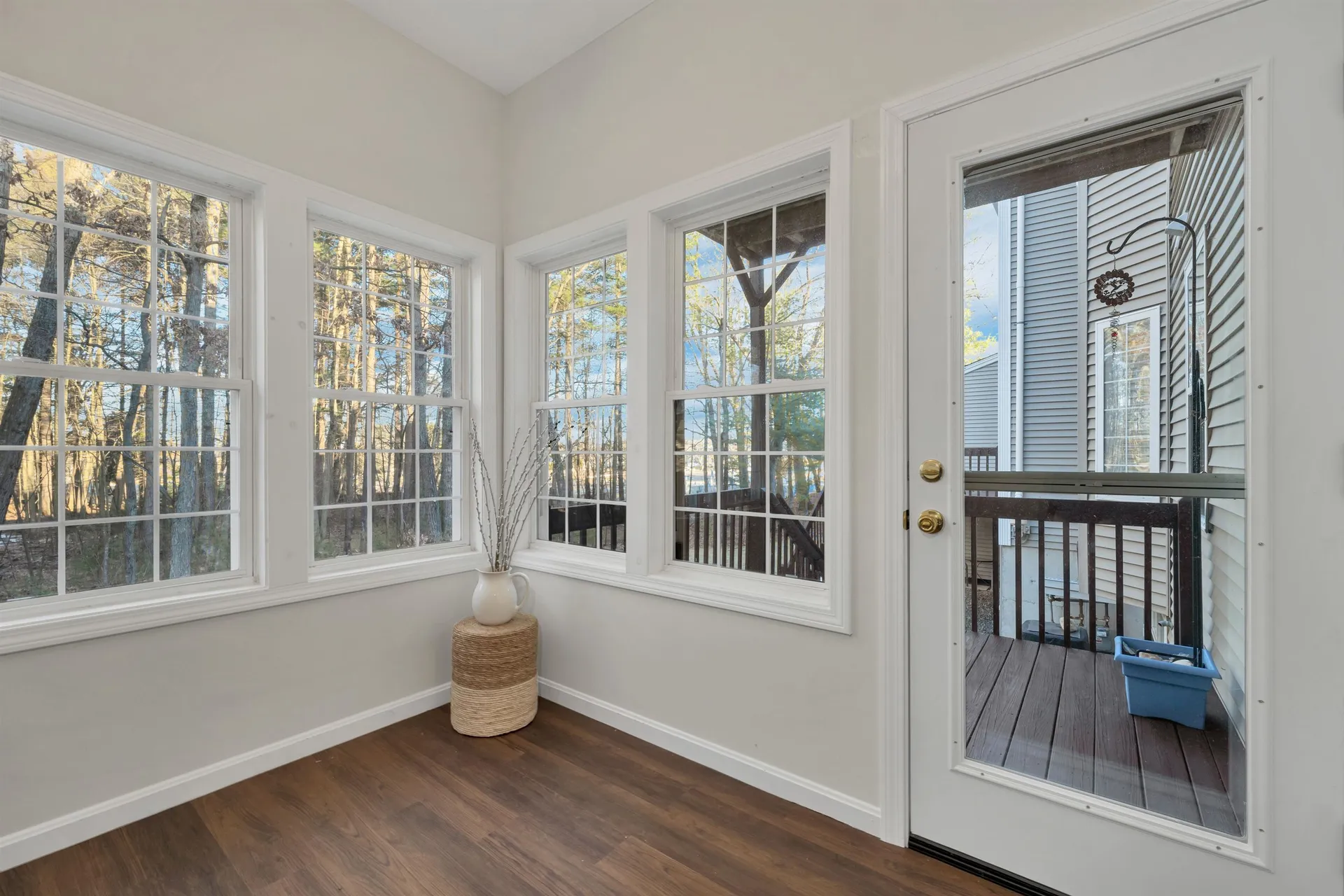 19 Summer Snow Lane Bedford NH 03110