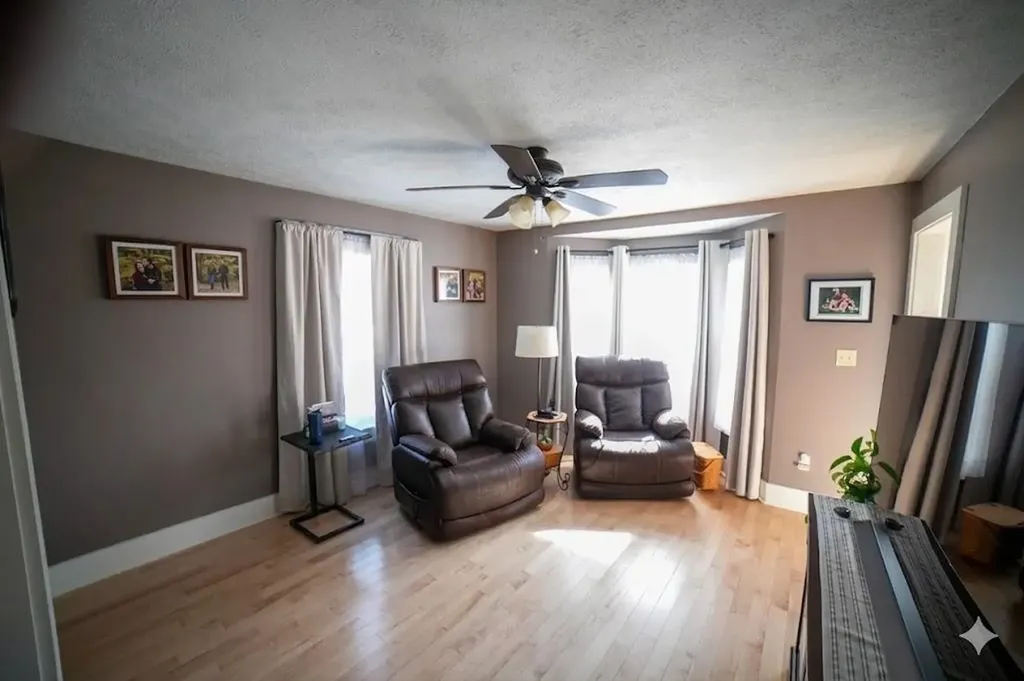 18 Maple Street North Berwick ME 03906