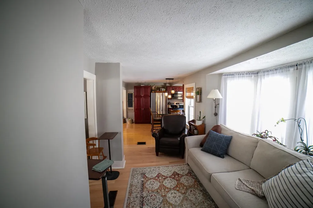 18 Maple Street North Berwick ME 03906