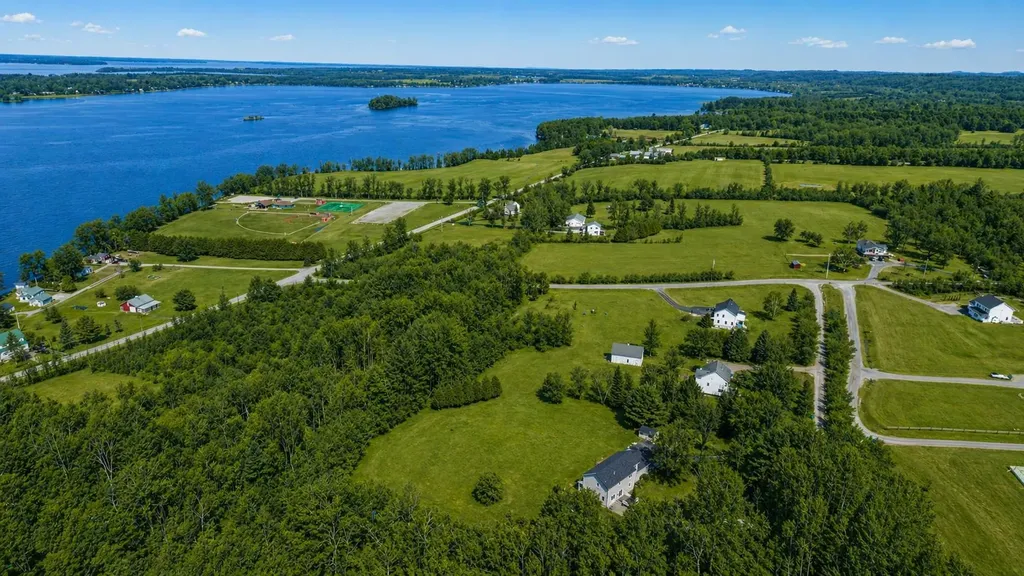 264 Lake Brook Drive Georgia VT 05478