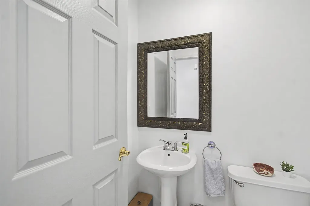 264 Lake Brook Drive Georgia VT 05478