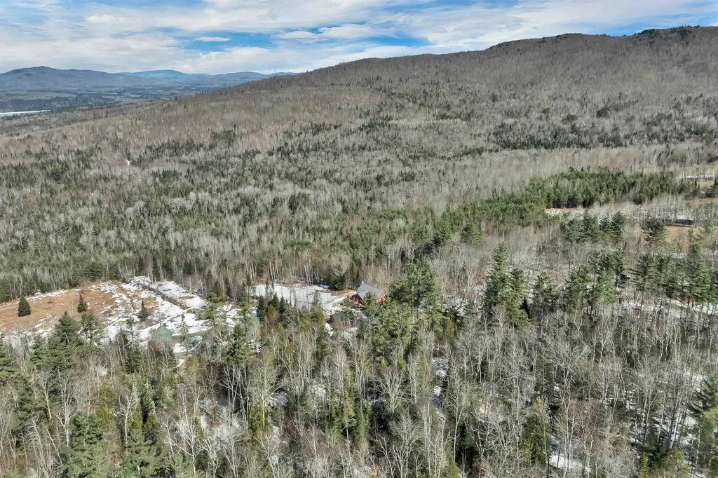 1720 Broomstick Hill Road Littleton NH 03561