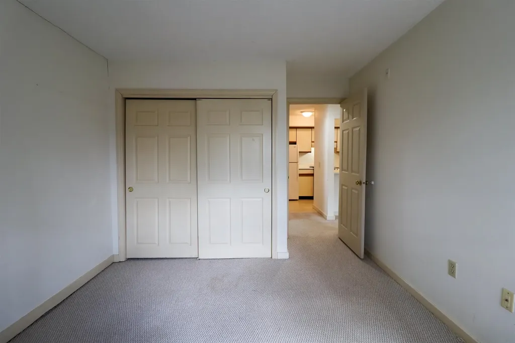 30 Wolf Road Lebanon NH 03766