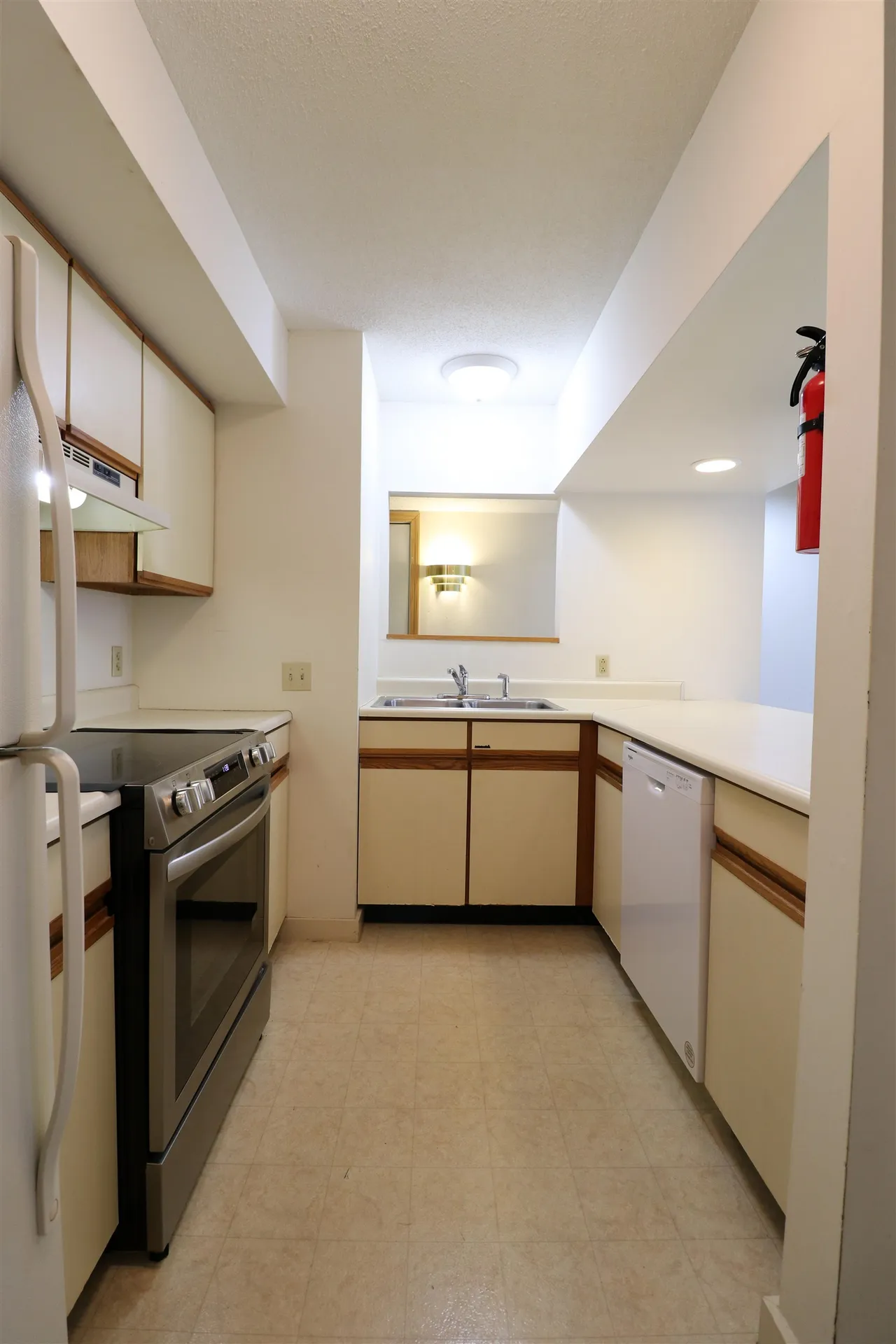 30 Wolf Road Lebanon NH 03766