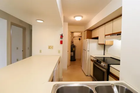 30 Wolf Road Lebanon NH 03766