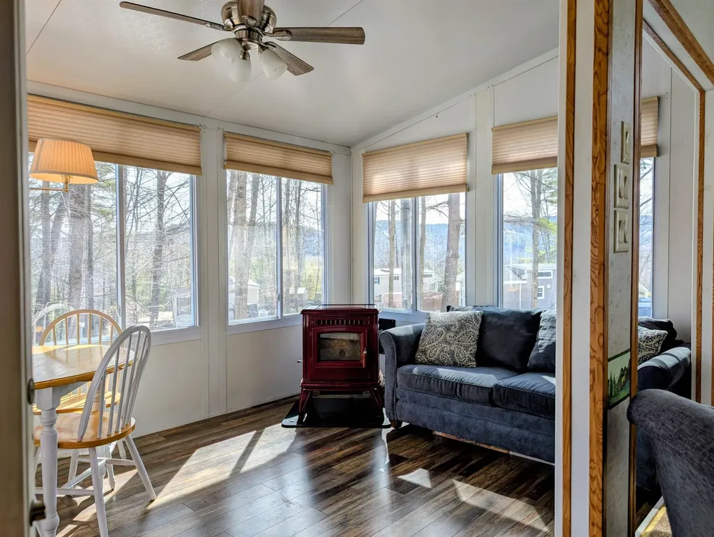 265 High Country Way Holderness NH 03245