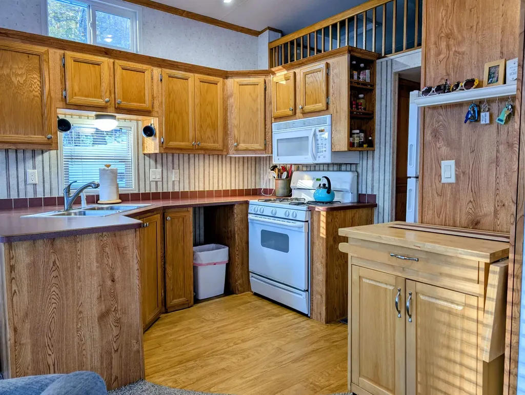 265 High Country Way Holderness NH 03245