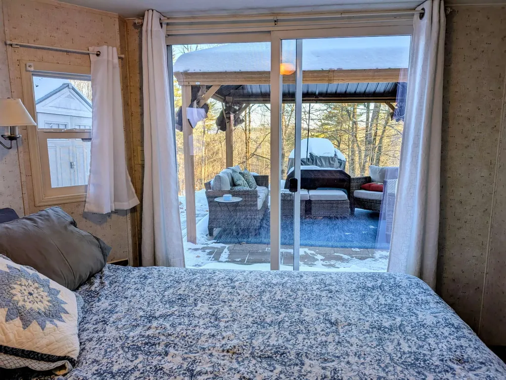 265 High Country Way Holderness NH 03245