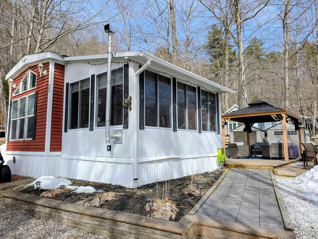 265 High Country Way Holderness NH 03245