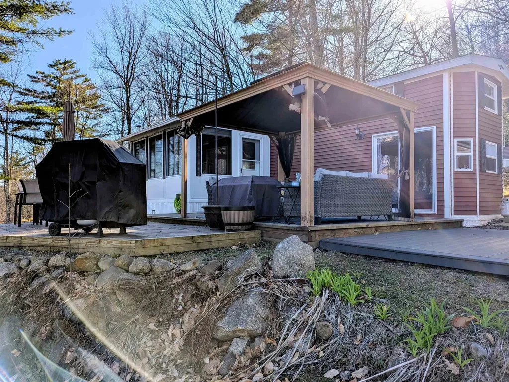 265 High Country Way Holderness NH 03245