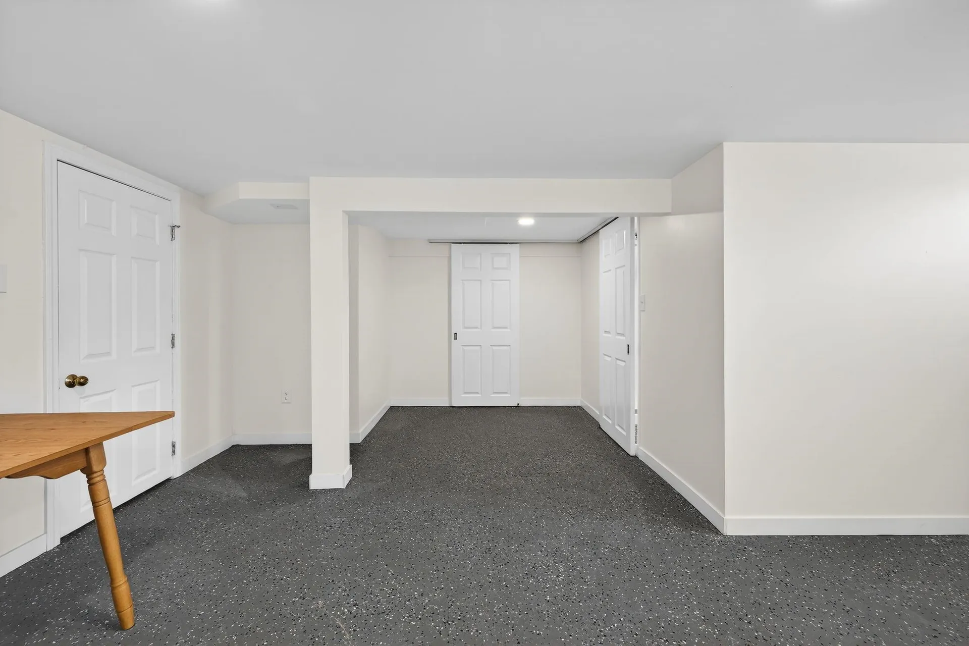 118 River Road Manchester NH 03104