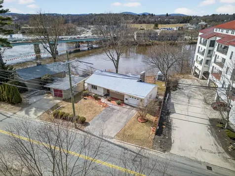 118 River Road Manchester NH 03104