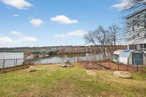 118 River Road Manchester NH 03104