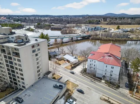 118 River Road Manchester NH 03104