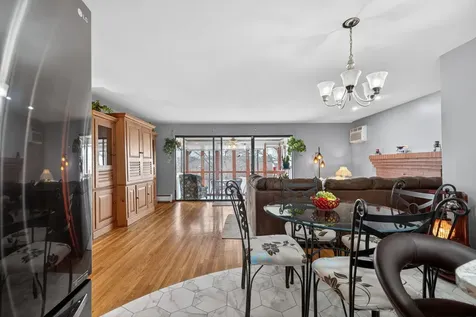 118 River Road Manchester NH 03104