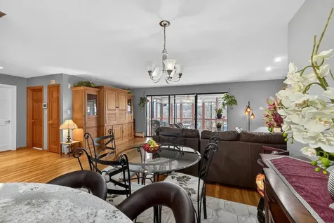 118 River Road Manchester NH 03104