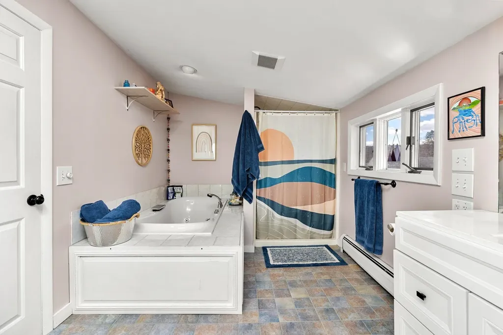 23 Eastman Street Nashua NH 03060