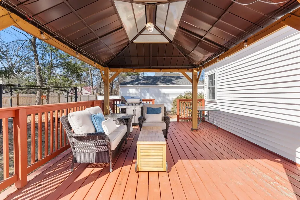 23 Eastman Street Nashua NH 03060
