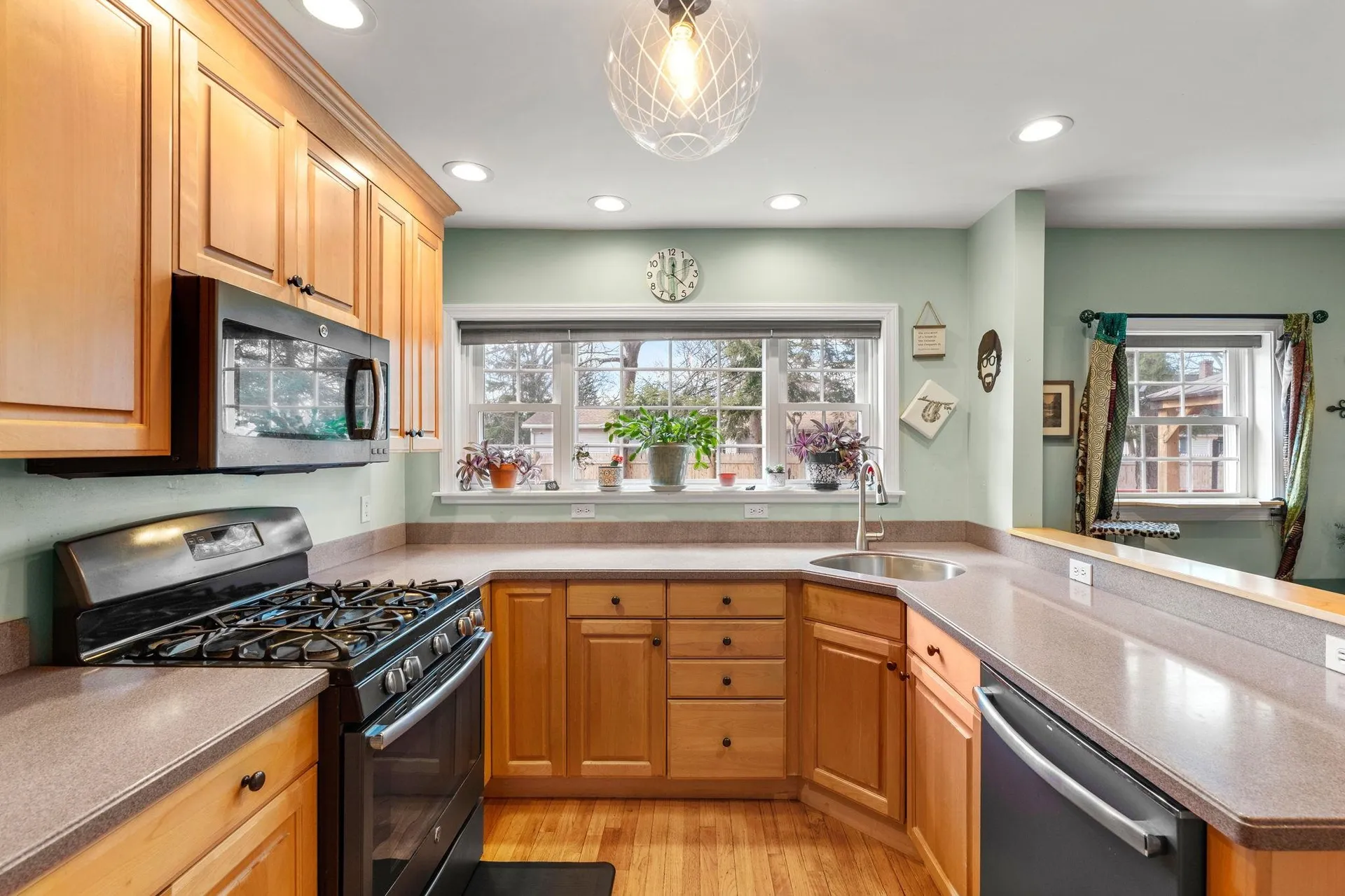 23 Eastman Street Nashua NH 03060