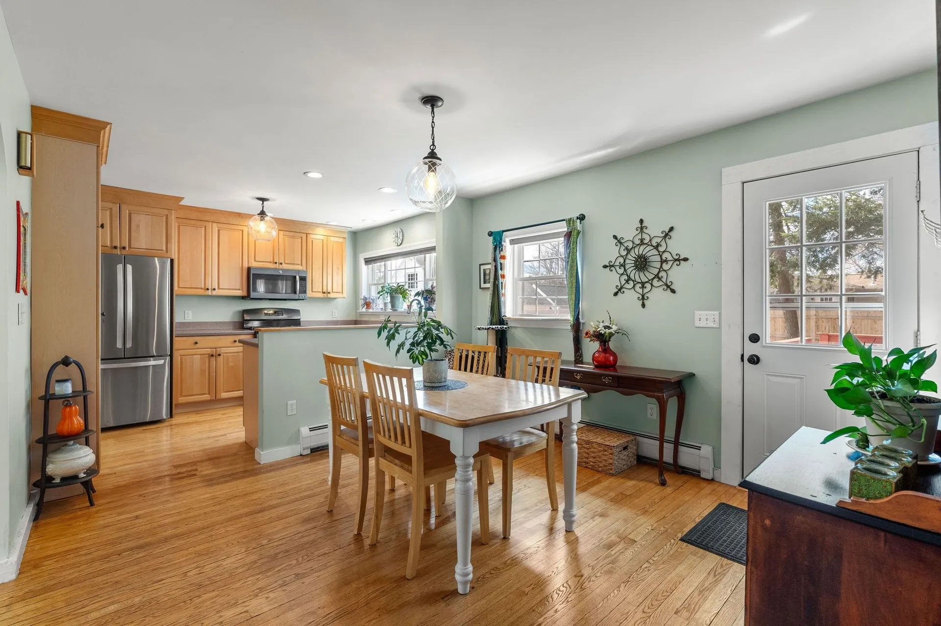 23 Eastman Street Nashua NH 03060