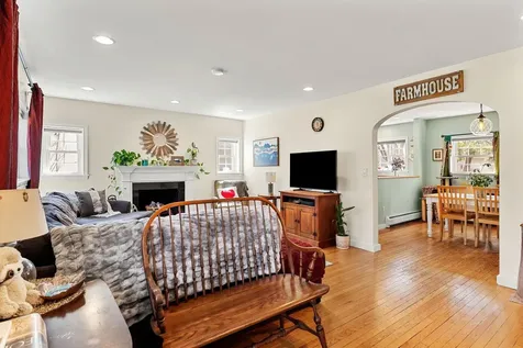 23 Eastman Street Nashua NH 03060