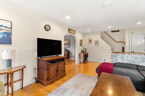 23 Eastman Street Nashua NH 03060