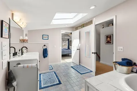 23 Eastman Street Nashua NH 03060