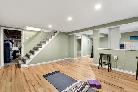 23 Eastman Street Nashua NH 03060