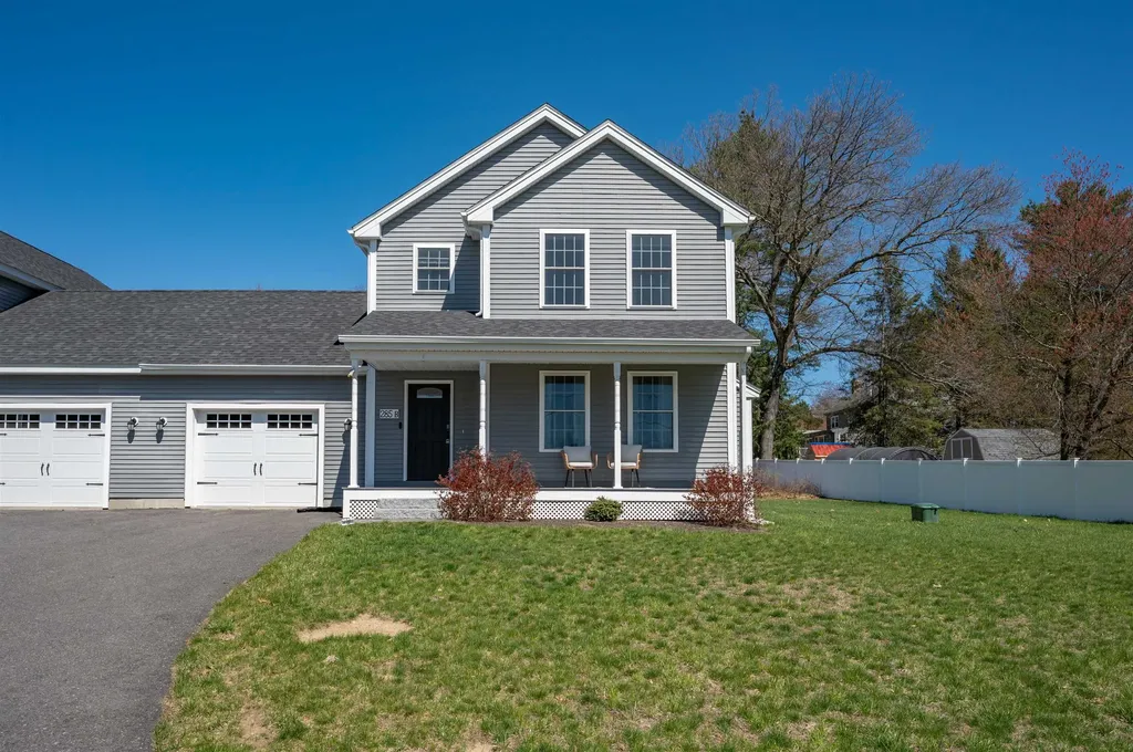 285B Webster Street Hudson NH 03051