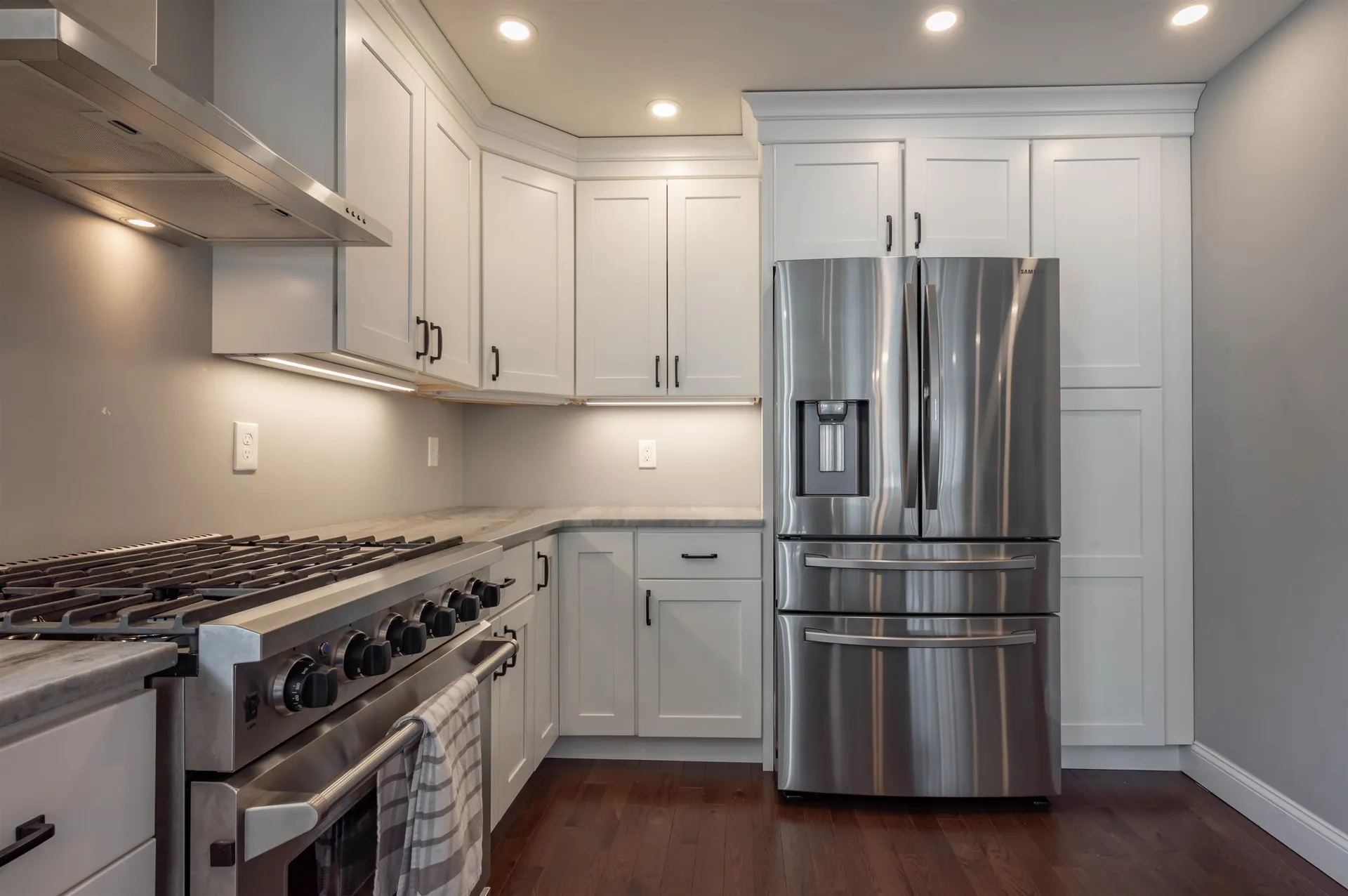 285B Webster Street Hudson NH 03051