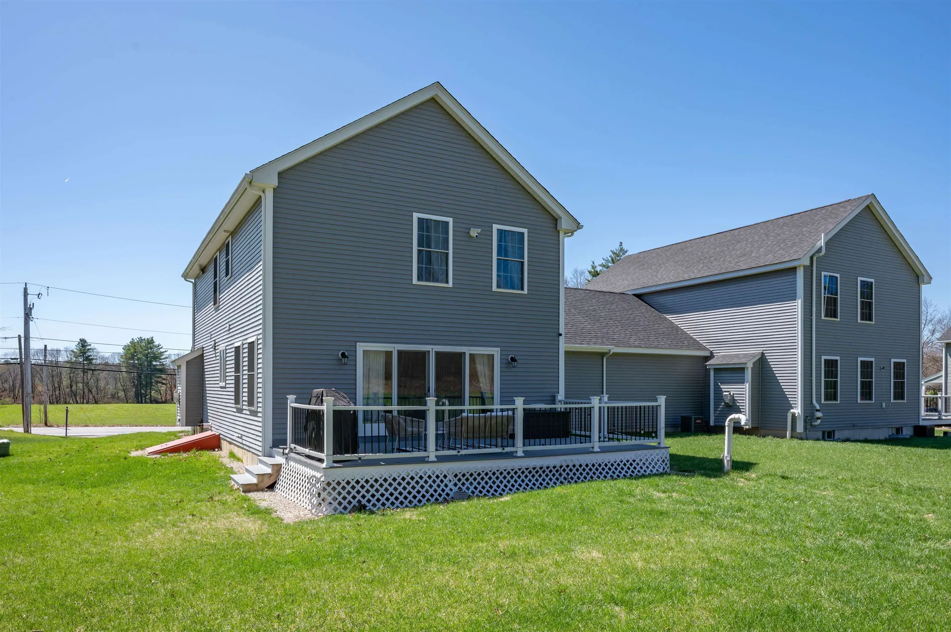 285B Webster Street Hudson NH 03051