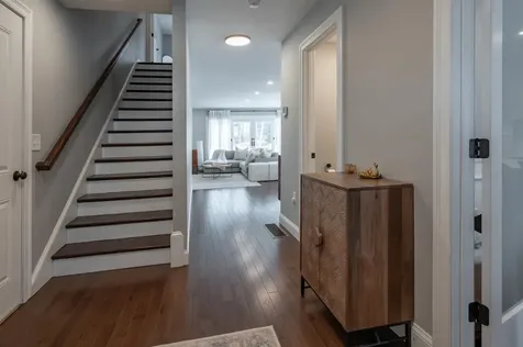 285B Webster Street Hudson NH 03051