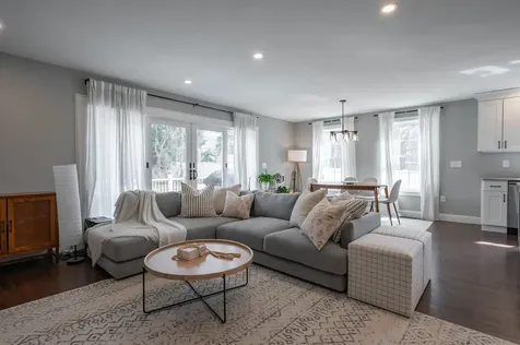 285B Webster Street Hudson NH 03051