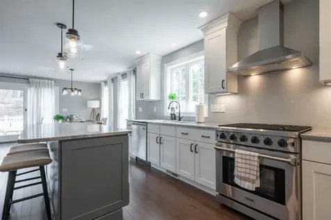 285B Webster Street Hudson NH 03051