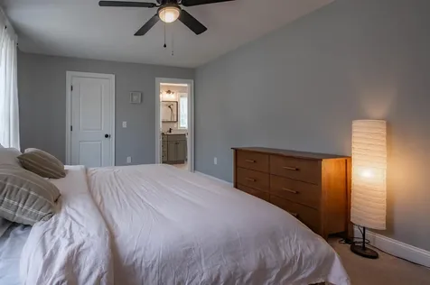 285B Webster Street Hudson NH 03051