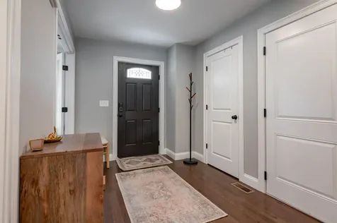 285B Webster Street Hudson NH 03051