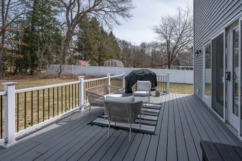 285B Webster Street Hudson NH 03051