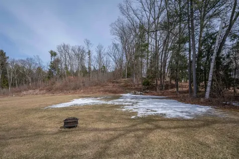 285B Webster Street Hudson NH 03051