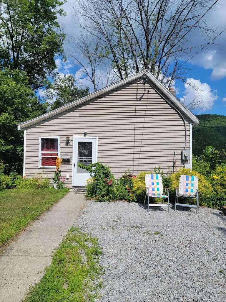 58 Beech Street Bristol NH 03222