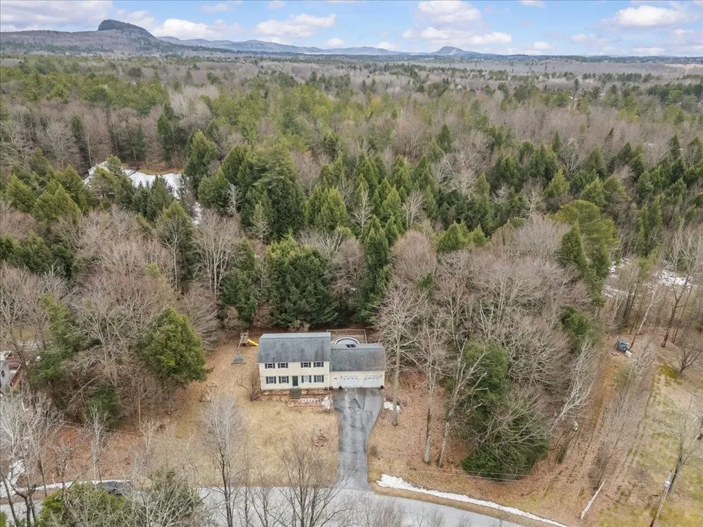550 Nottingham Drive Georgia VT 05468