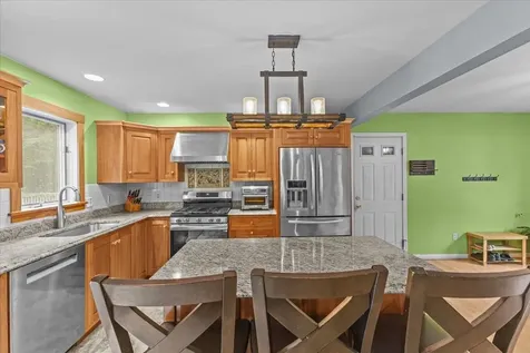 550 Nottingham Drive Georgia VT 05468