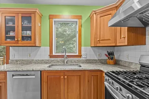 550 Nottingham Drive Georgia VT 05468