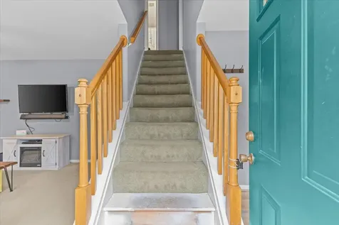 550 Nottingham Drive Georgia VT 05468