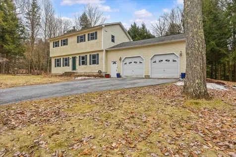 550 Nottingham Drive Georgia VT 05468