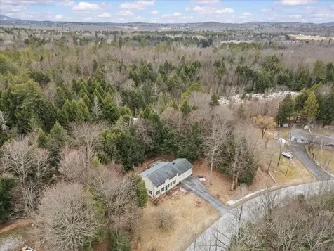 550 Nottingham Drive Georgia VT 05468