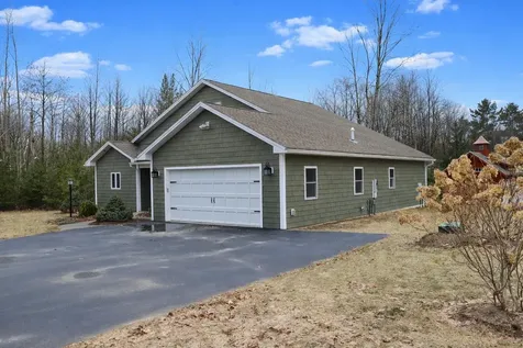 216 Cherry Lane Newport City VT 05855