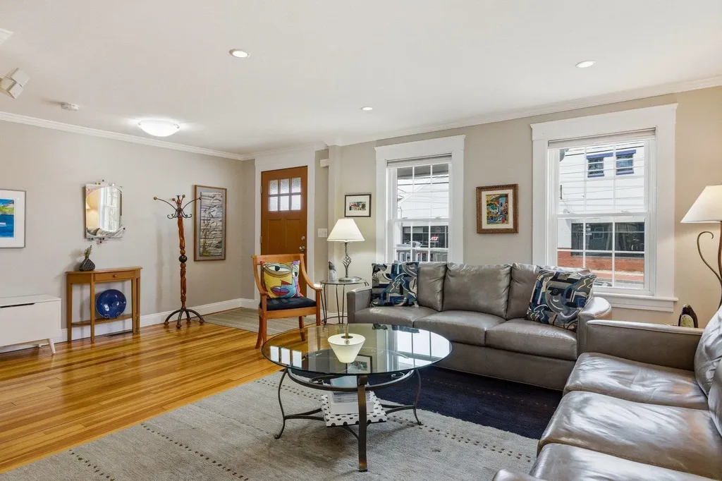 962 Islington Street Portsmouth NH 03801