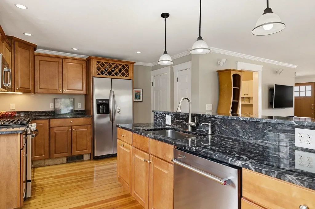 962 Islington Street Portsmouth NH 03801