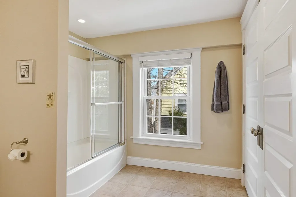 962 Islington Street Portsmouth NH 03801