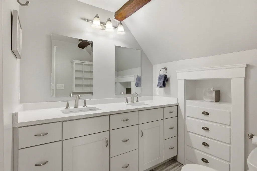 962 Islington Street Portsmouth NH 03801